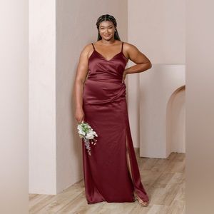 Perfect Fall/Winter wedding guest or bridesmaid dress (burgundy satin dress)
